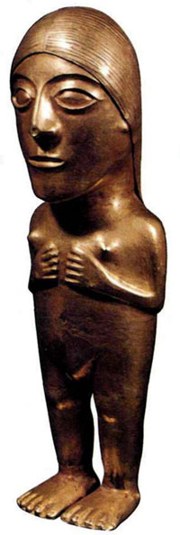 Инки. Золотая статуэтка инкской женщины